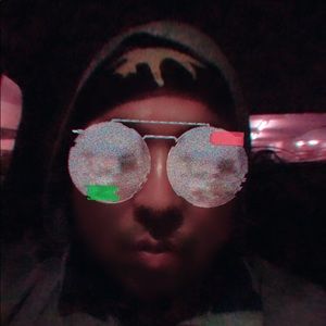 Meet your Posher, Jaycee